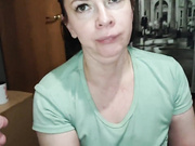 СОСЕТ И ТРАХАЕТСЯ