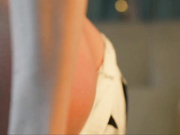 Malyshkaaa шлепает попку