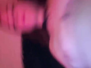 GirlDevil трахает себя сосёт крупный план,новая модель