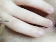 САМА СЕБЯ ТРАХАЕТ