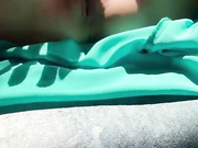 ДЕВИЦА ДРОЧИТ