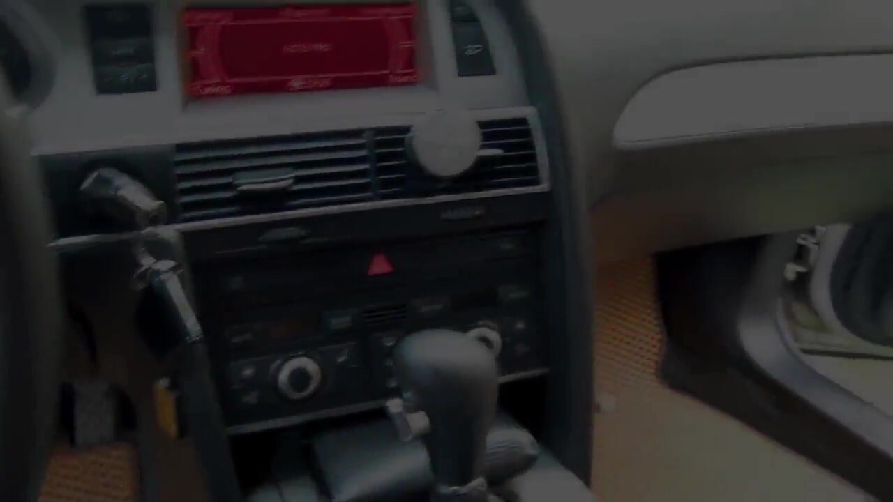 ДЕВИЦА ОТСОСАЛА