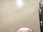 ГОЛАЯ ДЕВИЦА