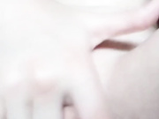 ДЕВИЦА ДРОЧИТ