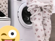 ДЕВИЦА ДРОЧИТ