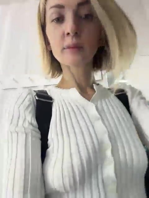 Онлайн-эровидеочат с Ironwitch на BongaCams 2024-11-06 12_37