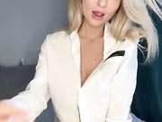 Онлайн-эровидеочат с -Molly- на BongaCams 2024-10-19 17_38