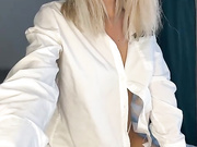 Онлайн-эровидеочат с -Molly- на BongaCams 2024-10-19 17_38