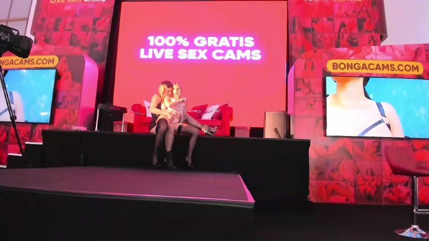 Онлайн-эровидеочат с Laranya на BongaCams 2024-10-24 13_29