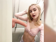 -Lana-Chester- шалит в ТЦ