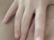 ДЕВИЦА ДРОЧИТ