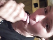 ДЕВИЦА ОТСОСАЛА