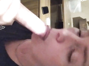 ДЕВИЦА ОТСОСАЛА