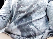 ДЕВИЦА ДРОЧИТ