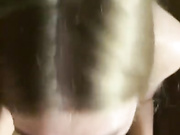 ДЕВИЦА ОТСОСАЛА