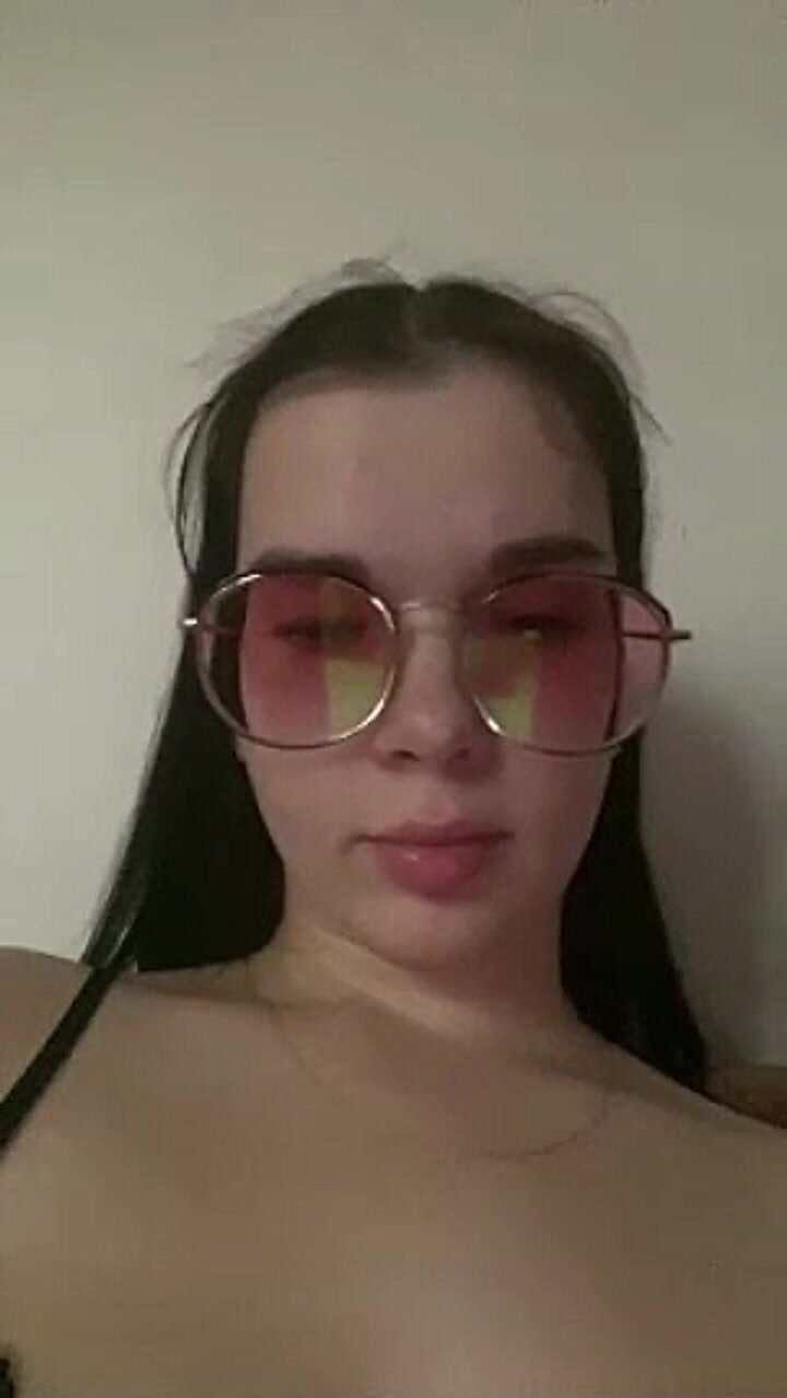 Pin-ki,киска крупный план,грудь