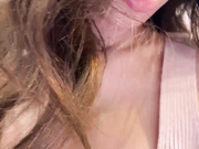 DEVOchKA-Yyy  скачет на члене