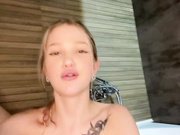 -The-sweet-couple-  в ванной с нвоыми сисями