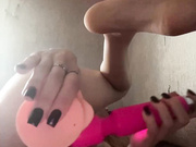 ShinyMagik оттрахала попку и приняла душ