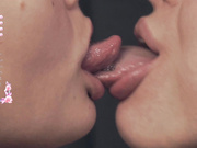 VividGirlss лесби ласки