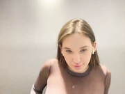 Holly_Molli