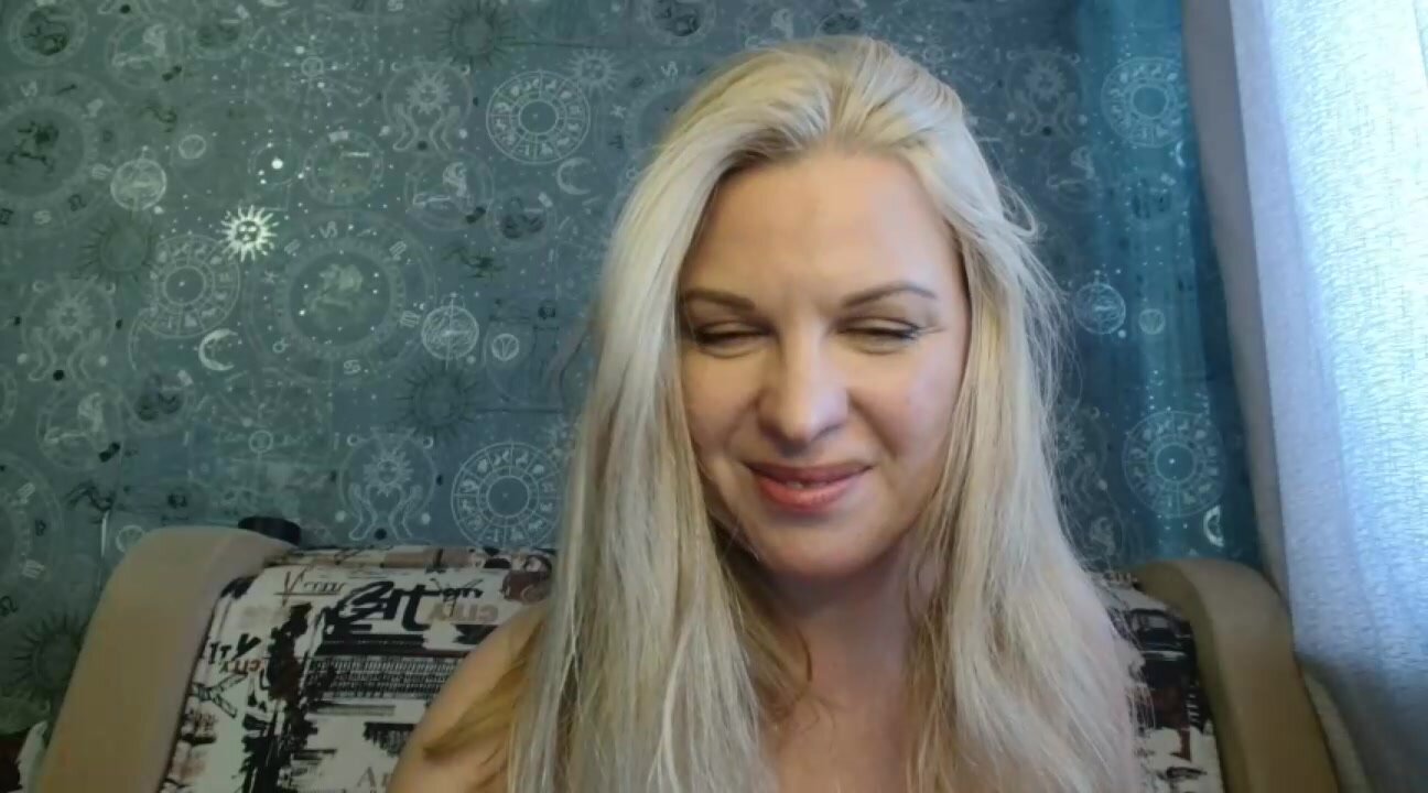 BlondeFox