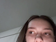 AlodieCrumbls ⭐️дрочит в подъезде