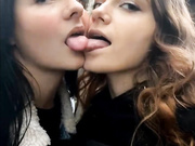 веселые девки
