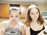 веселые девки