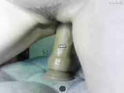 Mariakka садится на дилдо