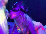 leilanit секс в неоновых красках