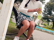 ДЕВИЦА ДРОЧИТ