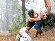 ДЕВИЦА ОТСОСАЛА