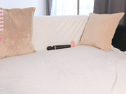 JelliJennifers трахает попочку