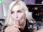 hotblondemilf