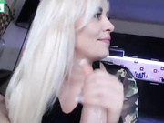 hotblondemilf