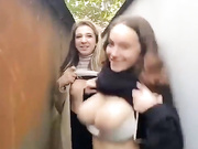 веселые девки