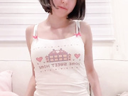 ДЕВИЦА ДРОЧИТ