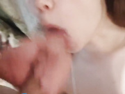 ДЕВИЦА ОТСОСАЛА