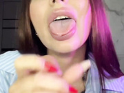 Blackqyeen минет с голой грудью