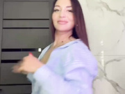 Blackqyeen минет с голой грудью