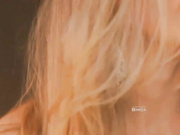 D_i_aM одевает светло-серые колготки