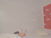 NicolleMitchelles трахает попочку