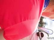 Великолепная зрелая жопа зрелой милфы в лосинах доставила много удовольствия моему хую на пробе