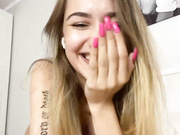 -lana-chester- Встретила курьера голой