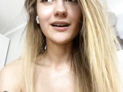 -lana-chester- Встретила курьера голой