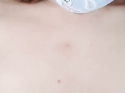 ДЕВИЦА ДРОЧИТ