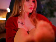 D_i_aM апскирт и ступни в колготках