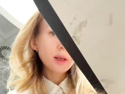 Евгения из Нижнего сняла трусы на людях