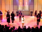 Sabrina Salerno под юбкой